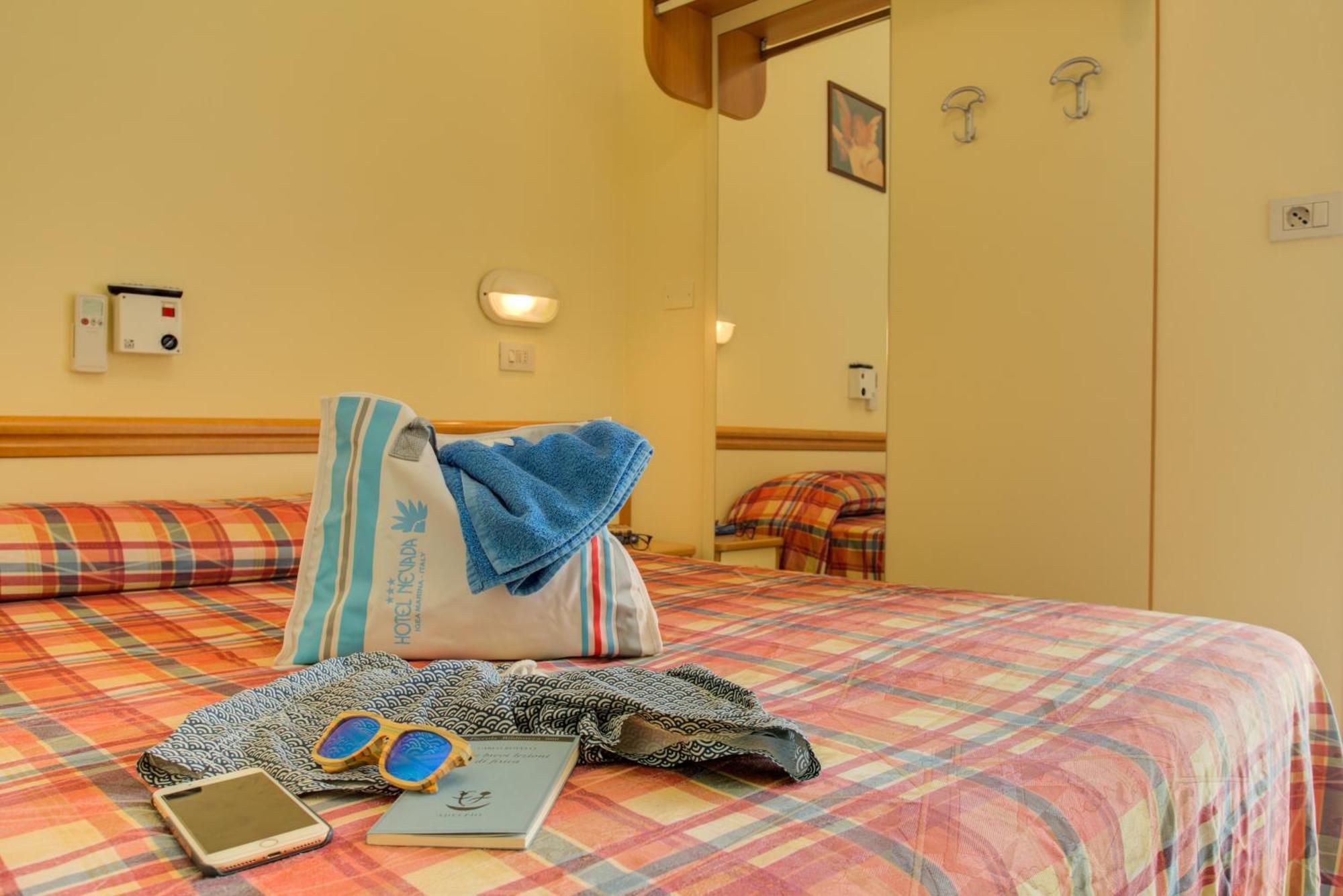 Hotel Nevada ベラーリア・イジェア・マリーナ エクステリア 写真