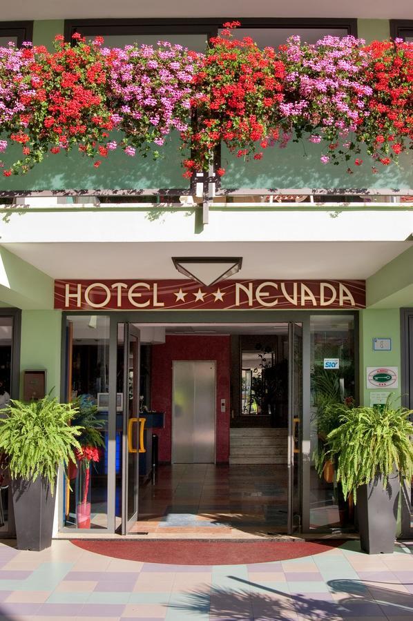 Hotel Nevada ベラーリア・イジェア・マリーナ エクステリア 写真